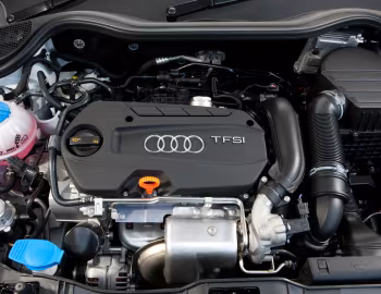 Bajo el capó Audi A1 Sportback TFSI [UK-spec] (8X) '2012–14