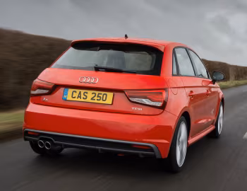 Audi A1 Sportback TFSI S line [UK-spec] (8X) '2014–18