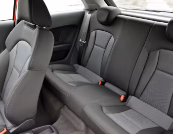 Interior Audi A1 TDI [UK-spec] (8X) '2010–14