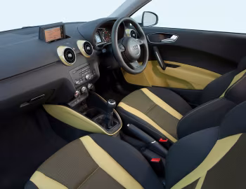 Interior Audi A1 TDI [UK-spec] (8X) '2010–14