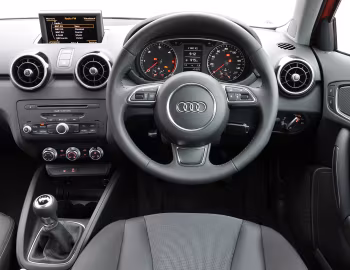 Panel frontal Audi A1 TDI [UK-spec] (8X) '2010–14
