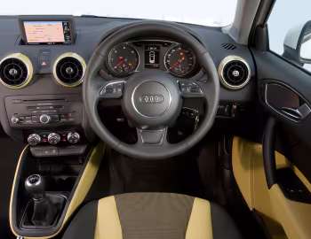 Panel frontal Audi A1 TDI [UK-spec] (8X) '2010–14
