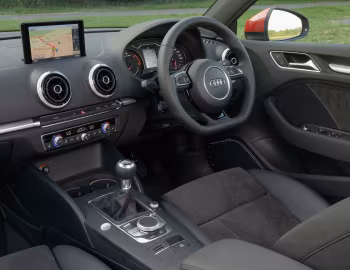 Intérieur Audi A3 Sedan 2.0 TDI [UK-spec] (8V) '2013–16