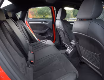 Intérieur Audi A3 Sedan 2.0 TDI [UK-spec] (8V) '2013–16