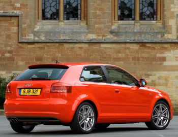 Audi A3 2.0T S-Line [UK-spec] (8P) '2008–10