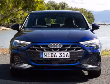 Audi A3 Sedan 35 TFSI S line [Australia] '2025–pr.