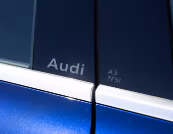 Audi A3 Sedan 35 TFSI S line [Australia] '2025–pr.