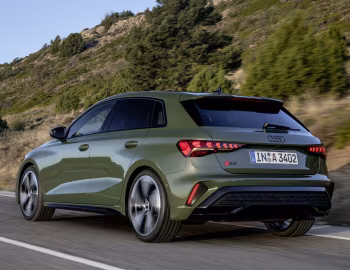 Audi A3 Sportback 35 TDI S line [Worldwide] '2024–pr.