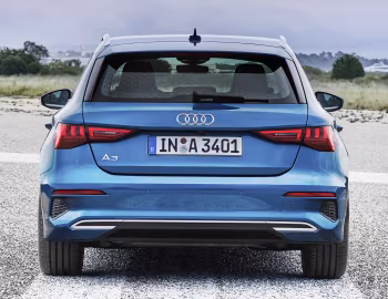 Audi A3 Sportback 35 TFSI [Worldwide] '2020–24