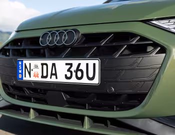 Audi A3 Sportback 35 TFSI S line [Australia] '2025–pr.