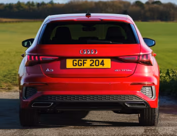 Audi A3 Sportback 40 TFSI e S line [UK-spec] '2020–pr.