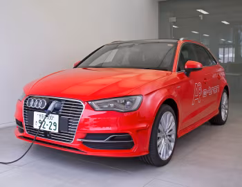 Audi A3 Sportback e-tron [Japan] (8V) '2015–16