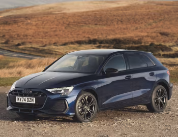 Audi A3 Sportback TFSI e S line [UK-spec] '2025–pr.