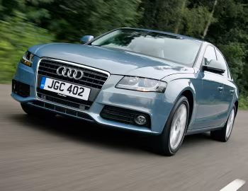Audi A4 2.7 TDI Sedan [UK-spec] (B8,8K) '2009–11