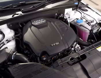 Bajo el capó Audi A4 1.8T Sedan [Australia] (B8,8K) '2012–16