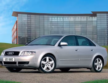 Audi A4 2.0 FSI [UK-spec] (B6/8E) '2000–04