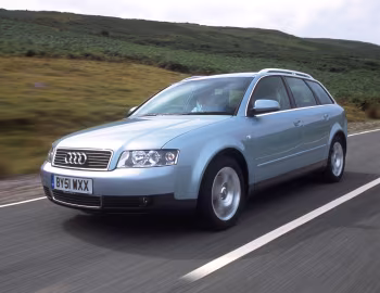 Audi A4 2.0 FSI Avant [UK-spec] (B6/8E) '2001–04