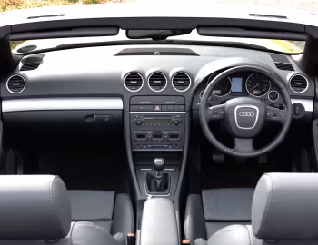 Panel frontal Audi A4 2.0 TDI Cabrio [UK-spec] (B7,8H) '2005–08