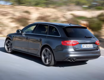 Audi A4 2.0 TDI quattro S-Line Avant (B8,8K) '2012–15