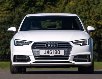Audi A4 2.0 TDI S line [UK-spec] (B9) '2015–19