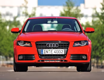 Audi A4 2.0 TDIe Sedan [Worldwide] (B8,8K) '2009–11