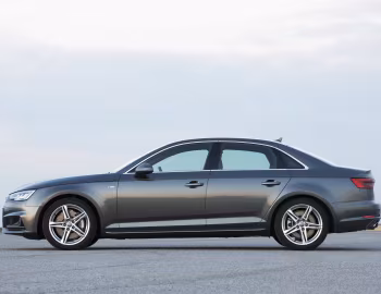 Audi A4 2.0 TFSI quattro S line [Japan] (B9) '2016–19