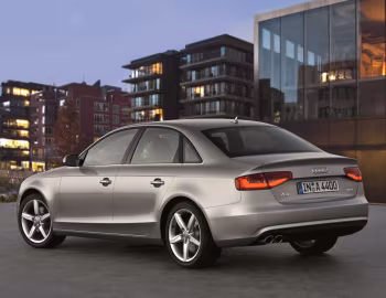 Audi A4 2.0T Sedan [Worldwide] (B8,8K) '2012–15