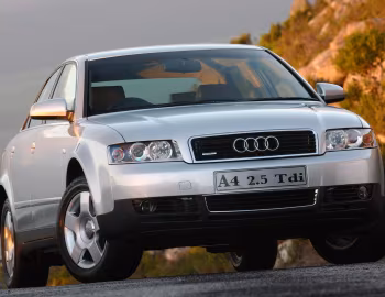 Audi A4 2.5 TDI quattro [South Africa] (B6/8E) '2000–04