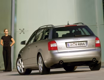 Audi A4 3.0 quattro Avant [Worldwide] (B6/8E) '2001–04