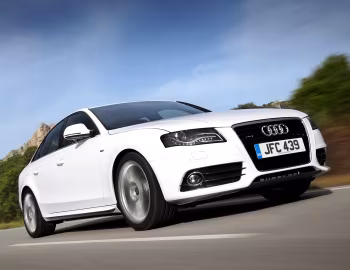 Audi A4 3.2 FSI quattro S-Line Sedan [UK-spec] (B8,8K) '2007–11