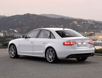 Audi A4 3.2 FSI quattro S-Line Sedan [Worldwide] (B8,8K) '2007–11