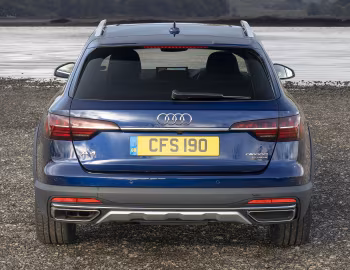 Audi A4 allroad 50 TDI quattro [UK-spec] (B9) '2019–25