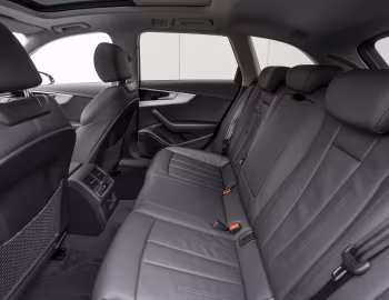 Intérieur Audi A4 allroad 50 TDI quattro [UK-spec] (B9) '2019–25