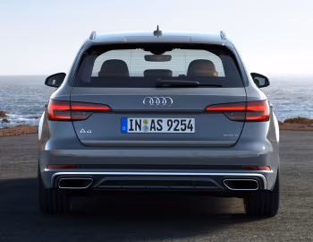 Audi A4 Avant S line quattro [Worldwide] (B9) '2018–19
