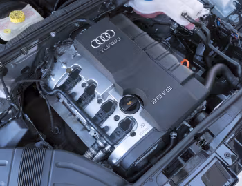 Bajo el capó Audi A4 DTM Edition [UK-spec] (B7) '2005–07