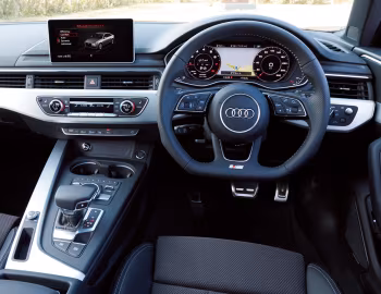 Panel frontal Audi A4 45 TFSI quattro Sport [Japan] (B9) '10.2020–02.2025