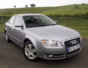 Audi A4 2.0 TDI Sedan [Australia] (B7,8E) '2005–07