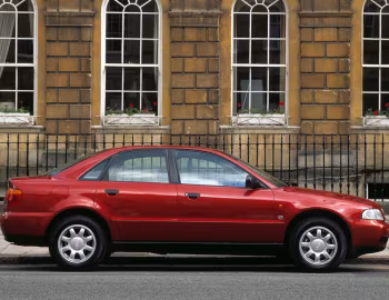 Audi A4 [UK-spec] (B5/8D2) '1994–97