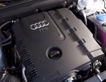 Bajo el capó Audi A5 2.0T Coupé [Australia] '2012–16