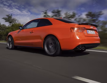 Audi A5 2.0T quattro S-Line Competition Coupé [Australia] '2012–16