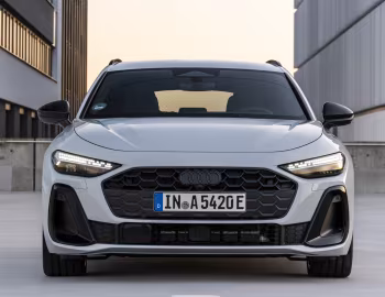 Audi A5 Avant e-hybrid quattro S line [Worldwide] (B10) '2025–pr.