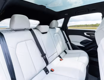 Interior Audi A5 Avant e-hybrid quattro S line [Australia] (B10) '2025–pr.