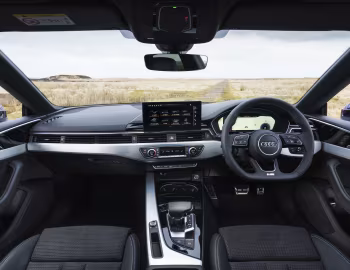 Panel frontal Audi A5 Coupé 40 TFSI S line [UK-spec] '2020–24