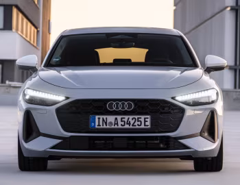 Audi A5 e-hybrid quattro [Worldwide] (B10) '2025–pr.