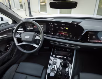 Panel frontal Audi A5 e-hybrid quattro [Worldwide] (B10) '2025–pr.
