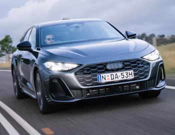 Audi A5 e-hybrid quattro S line [Australia] (B10) '2025–pr.