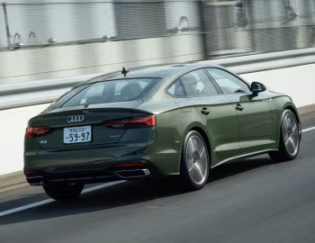 Audi A5 Sportback 40 TDI quattro [Japan] (B9) '2021–24