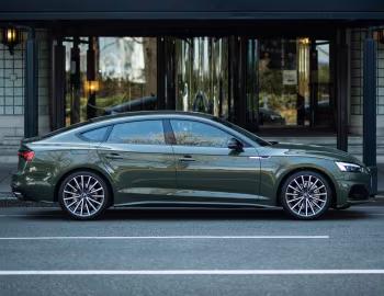Audi A5 Sportback 40 TDI quattro [Japan] (B9) '2021–24