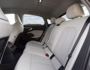 Interior Audi A5 TFSI S line [Australia] (B10) '2025–pr.