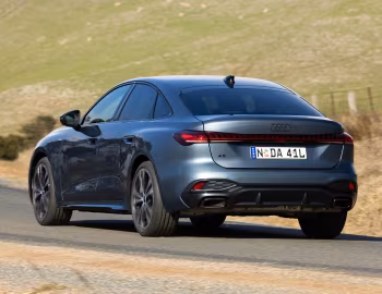 Audi A5 TFSI S line [Australia] (B10) '2025–pr.